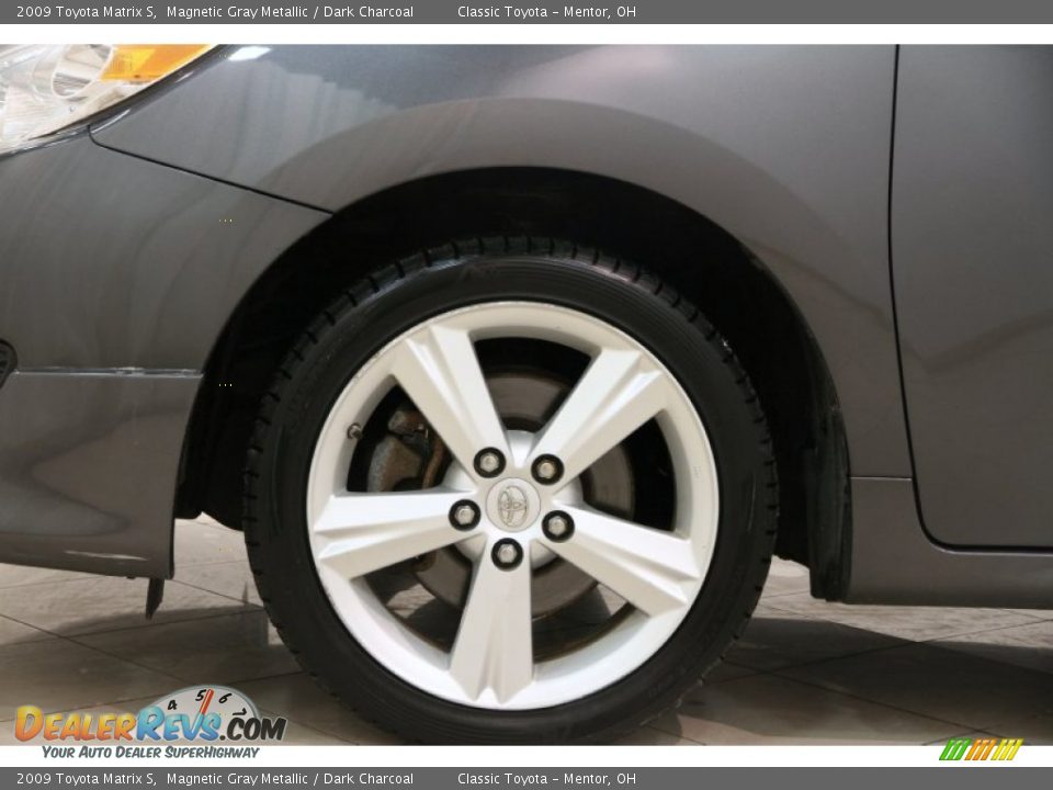 2009 Toyota Matrix S Magnetic Gray Metallic / Dark Charcoal Photo #18