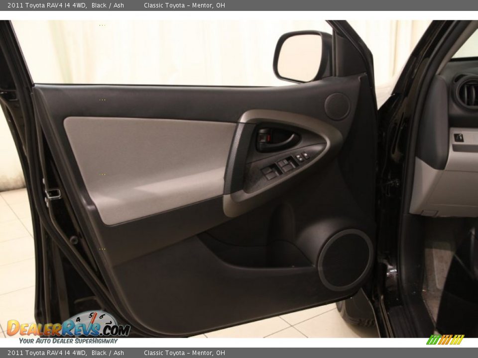 2011 Toyota RAV4 I4 4WD Black / Ash Photo #4