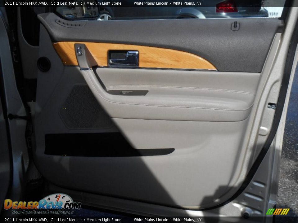 2011 Lincoln MKX AWD Gold Leaf Metallic / Medium Light Stone Photo #10