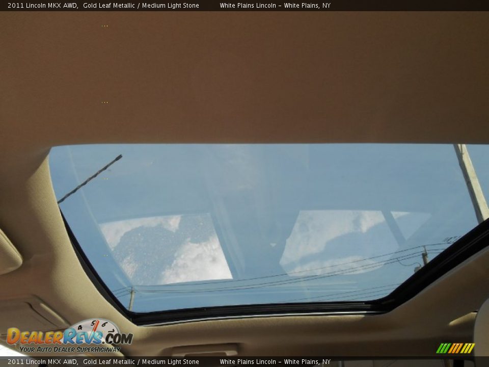 2011 Lincoln MKX AWD Gold Leaf Metallic / Medium Light Stone Photo #14