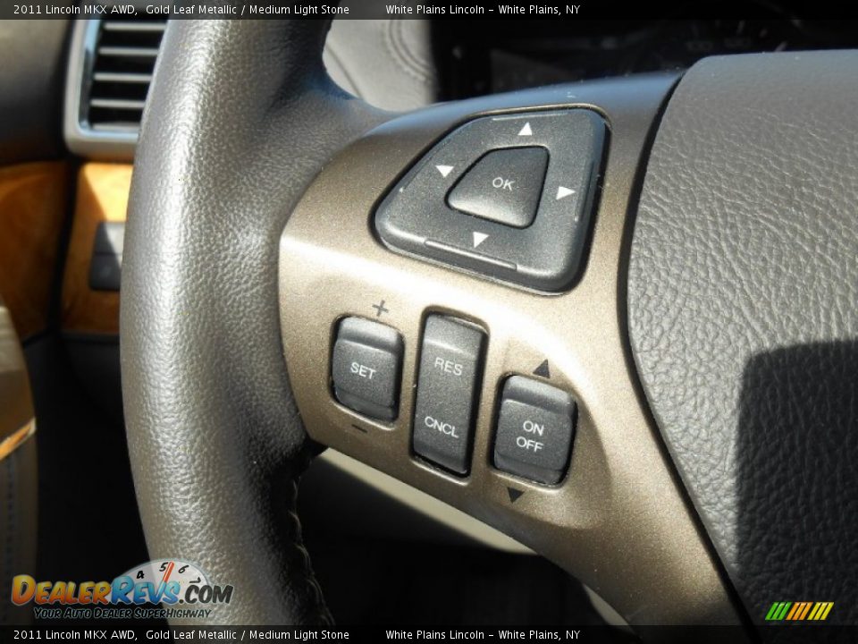 2011 Lincoln MKX AWD Gold Leaf Metallic / Medium Light Stone Photo #17