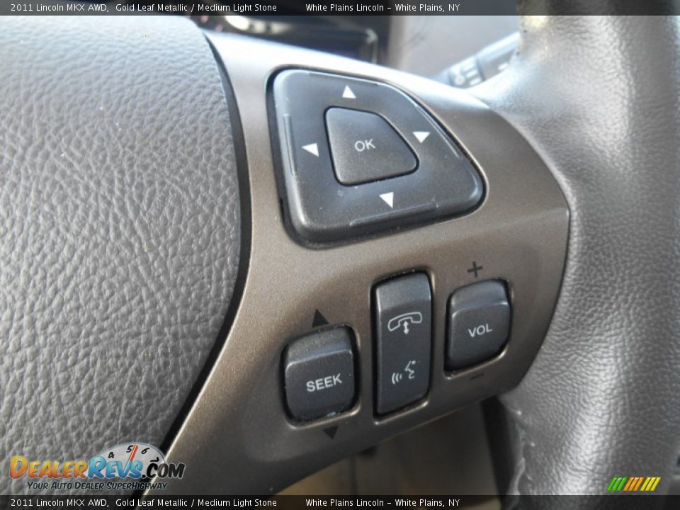 2011 Lincoln MKX AWD Gold Leaf Metallic / Medium Light Stone Photo #18
