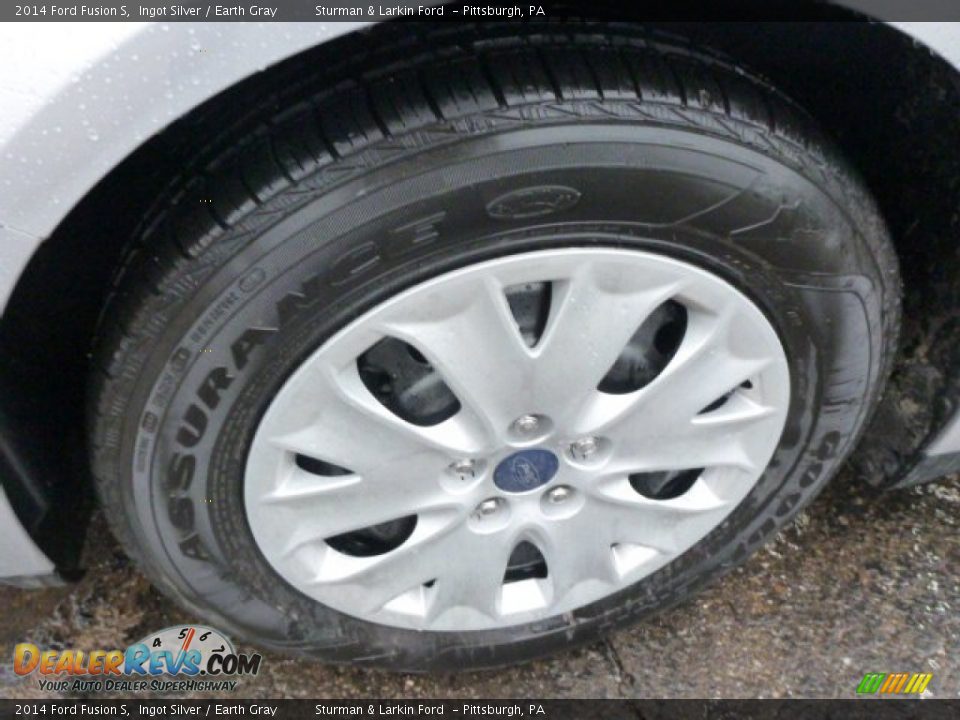 2014 Ford Fusion S Ingot Silver / Earth Gray Photo #7