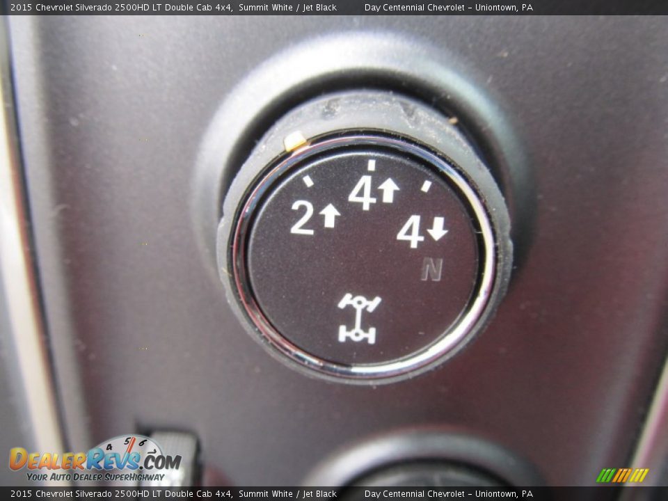 Controls of 2015 Chevrolet Silverado 2500HD LT Double Cab 4x4 Photo #16