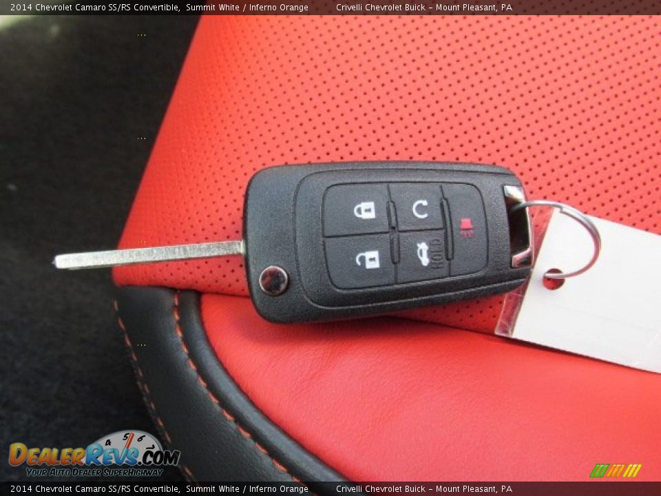Keys of 2014 Chevrolet Camaro SS/RS Convertible Photo #19