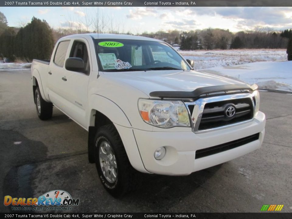 2007 Toyota Tacoma V6 Double Cab 4x4 Super White / Graphite Gray Photo #8