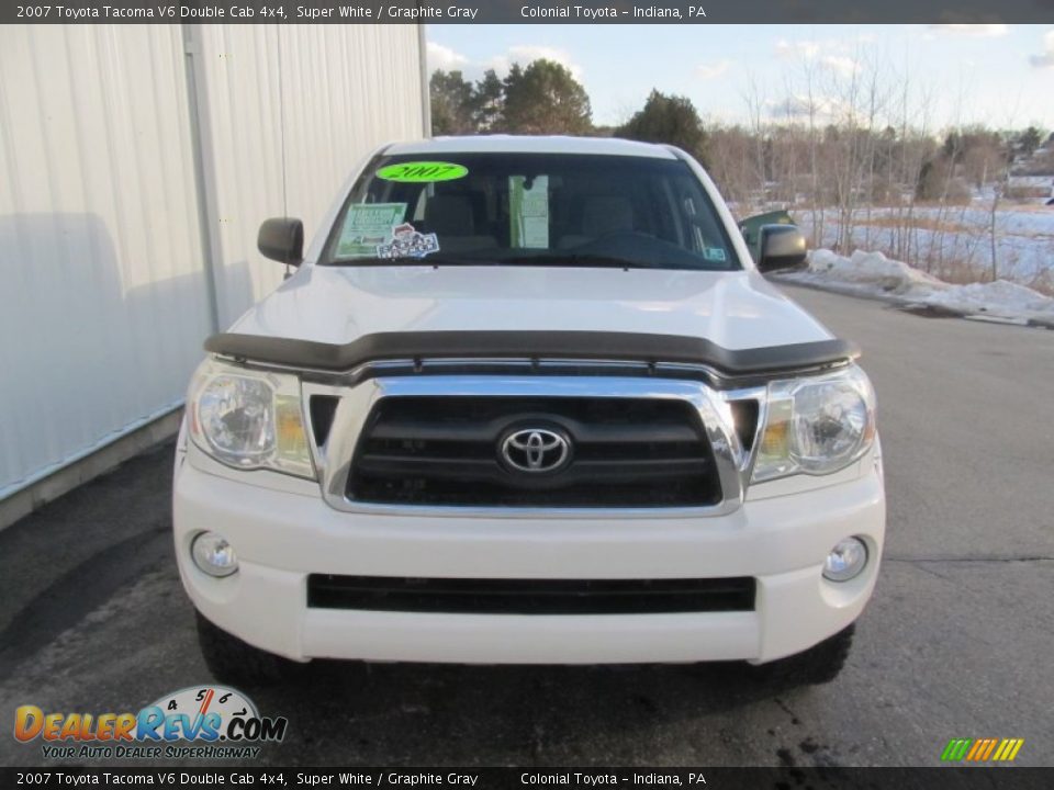 2007 Toyota Tacoma V6 Double Cab 4x4 Super White / Graphite Gray Photo #9