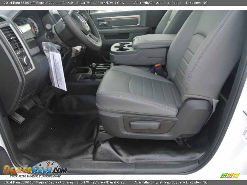 2014 Ram 5500 SLT Regular Cab 4x4 Chassis Bright White / Black/Diesel Gray Photo #9