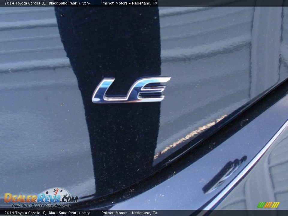2014 Toyota Corolla LE Black Sand Pearl / Ivory Photo #15
