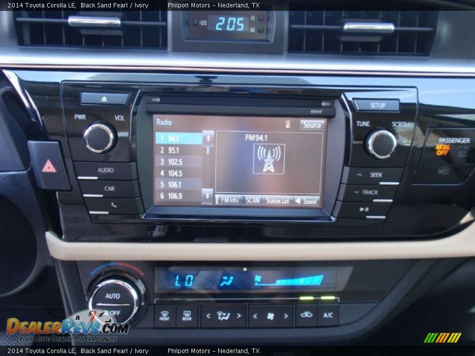 2014 Toyota Corolla LE Black Sand Pearl / Ivory Photo #29