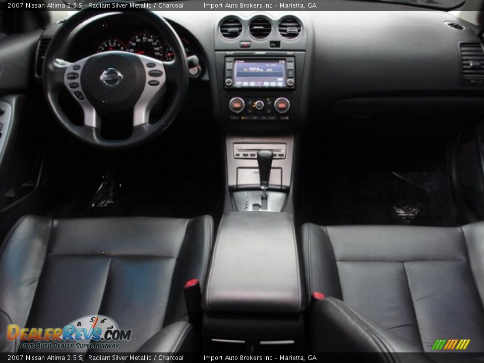 2007 Nissan Altima 2.5 S Radiant Silver Metallic / Charcoal Photo #34