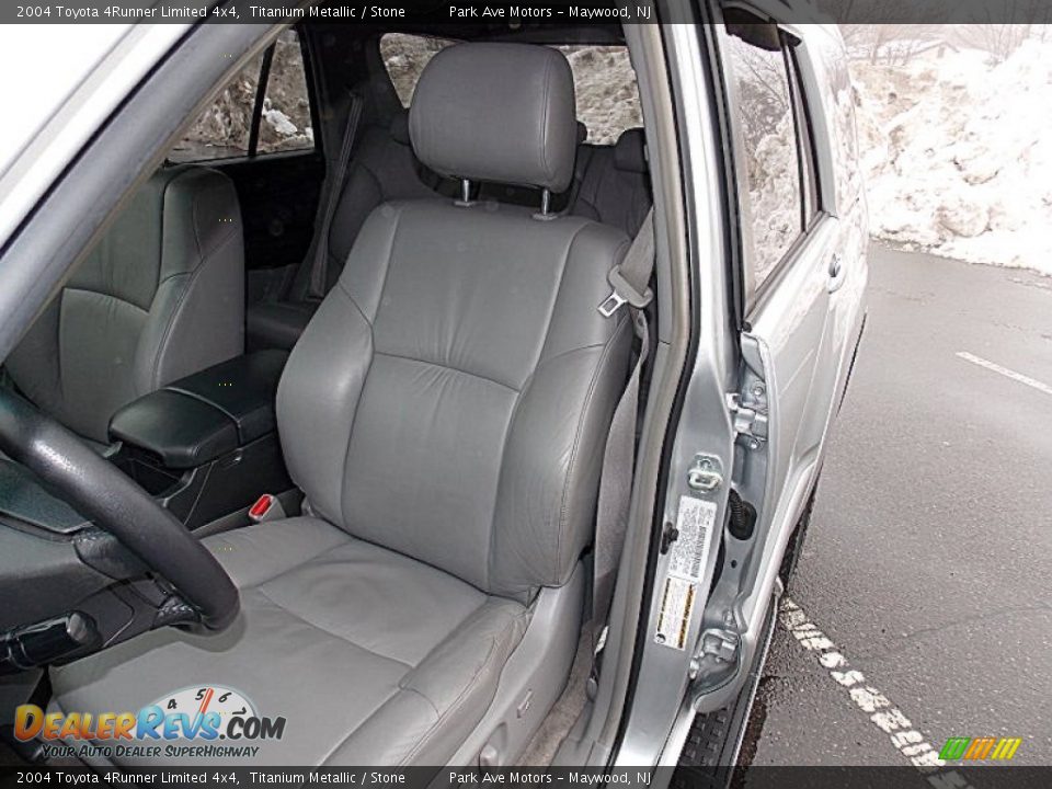 2004 Toyota 4Runner Limited 4x4 Titanium Metallic / Stone Photo #11