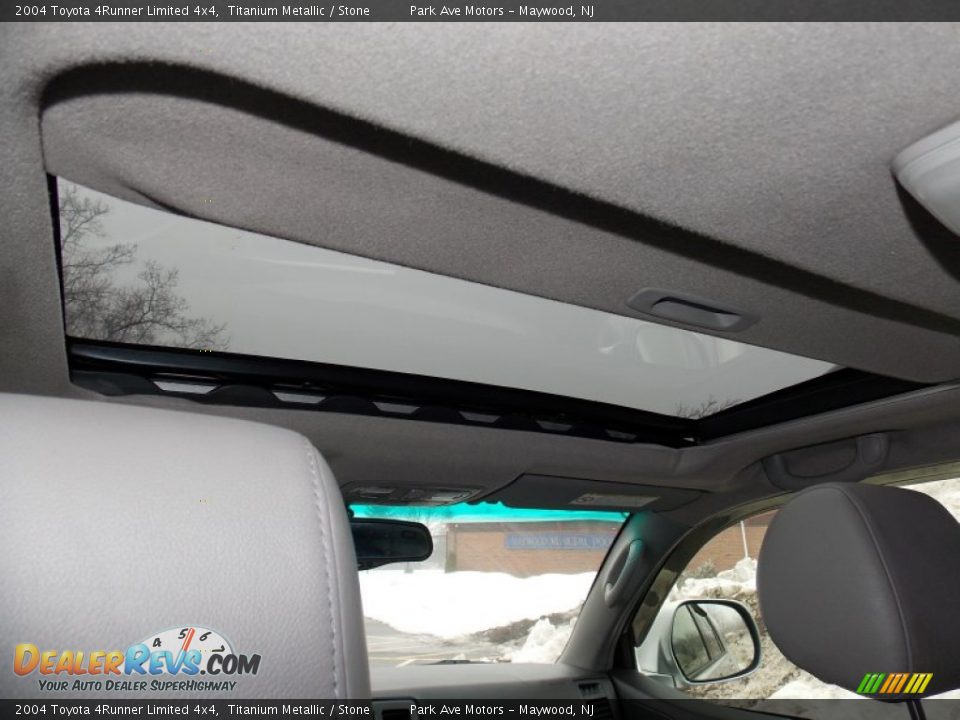 2004 Toyota 4Runner Limited 4x4 Titanium Metallic / Stone Photo #14