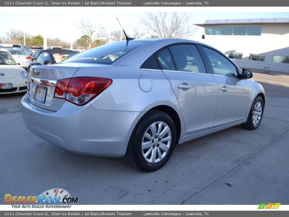 2011 Chevrolet Cruze LS Silver Ice Metallic / Jet Black/Medium Titanium Photo #5