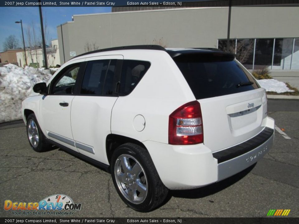 2007 Jeep Compass Limited Stone White / Pastel Slate Gray Photo #5