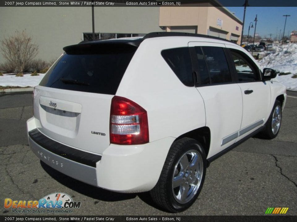 2007 Jeep Compass Limited Stone White / Pastel Slate Gray Photo #7
