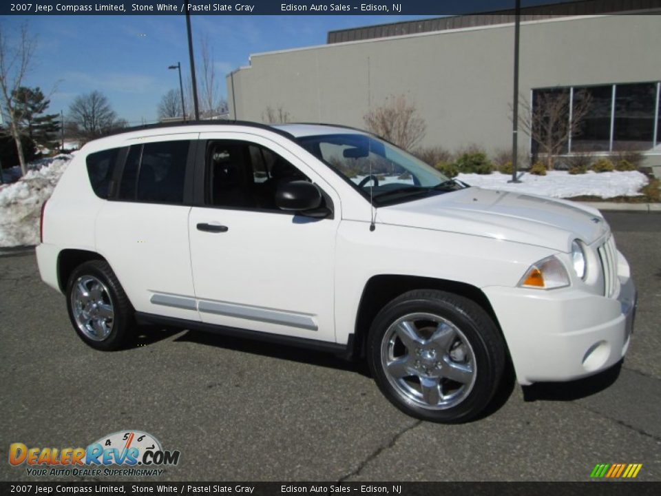2007 Jeep Compass Limited Stone White / Pastel Slate Gray Photo #10
