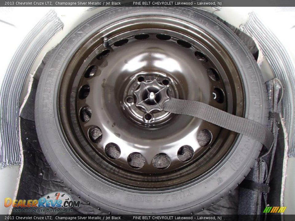 2013 Chevrolet Cruze LTZ Champagne Silver Metallic / Jet Black Photo #9