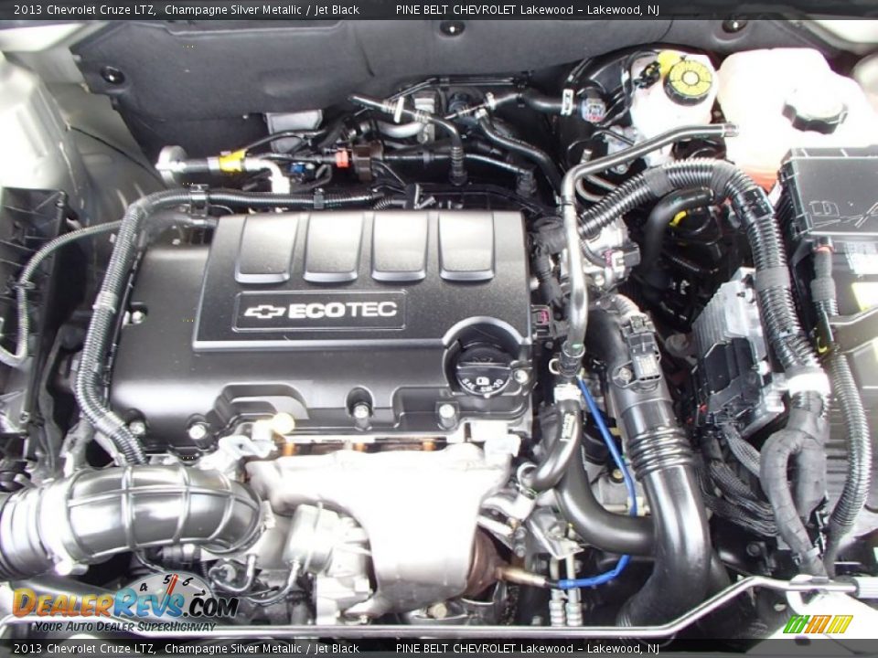 2013 Chevrolet Cruze LTZ Champagne Silver Metallic / Jet Black Photo #10