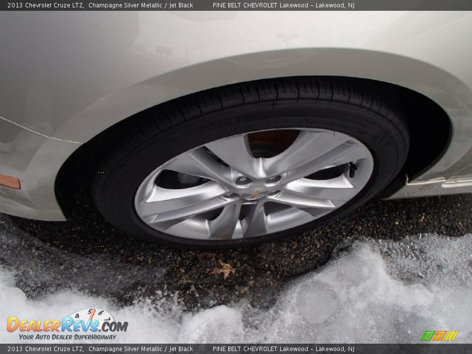 2013 Chevrolet Cruze LTZ Champagne Silver Metallic / Jet Black Photo #12