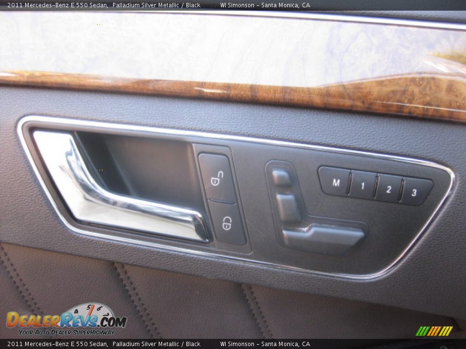 2011 Mercedes-Benz E 550 Sedan Palladium Silver Metallic / Black Photo #7