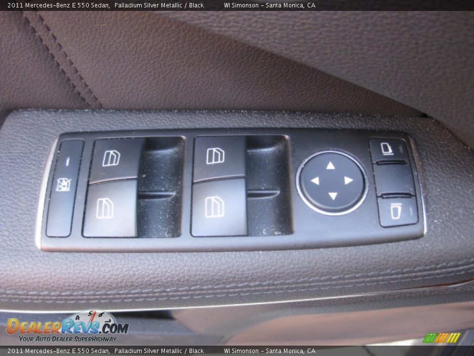 2011 Mercedes-Benz E 550 Sedan Palladium Silver Metallic / Black Photo #8