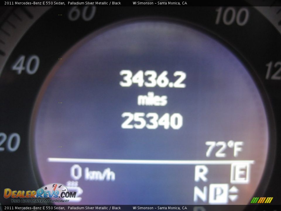 2011 Mercedes-Benz E 550 Sedan Palladium Silver Metallic / Black Photo #10