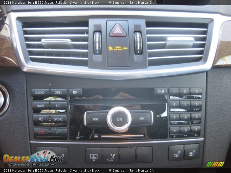 2011 Mercedes-Benz E 550 Sedan Palladium Silver Metallic / Black Photo #14