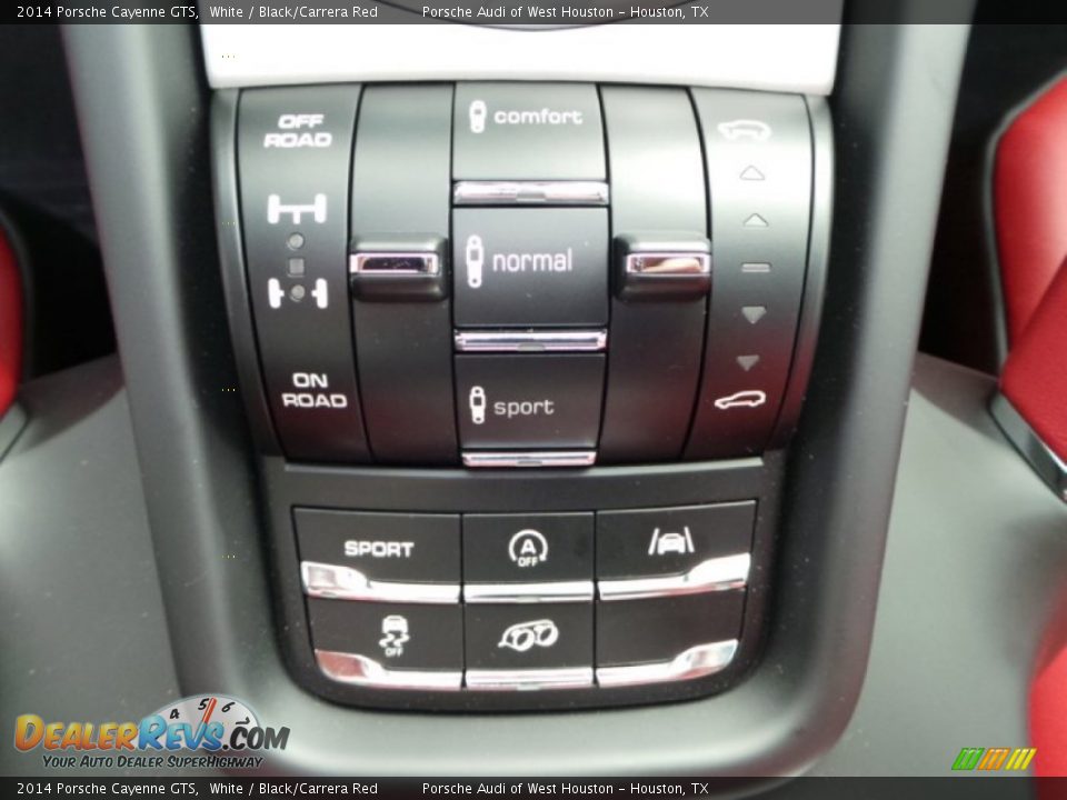 Controls of 2014 Porsche Cayenne GTS Photo #20