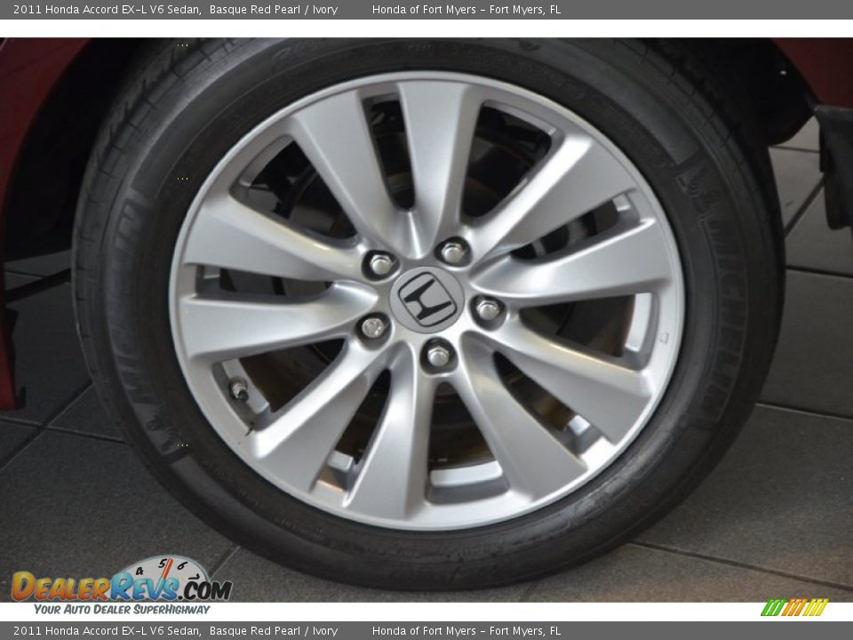 2011 Honda Accord EX-L V6 Sedan Basque Red Pearl / Ivory Photo #8