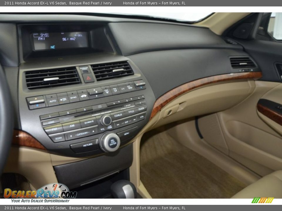 2011 Honda Accord EX-L V6 Sedan Basque Red Pearl / Ivory Photo #14