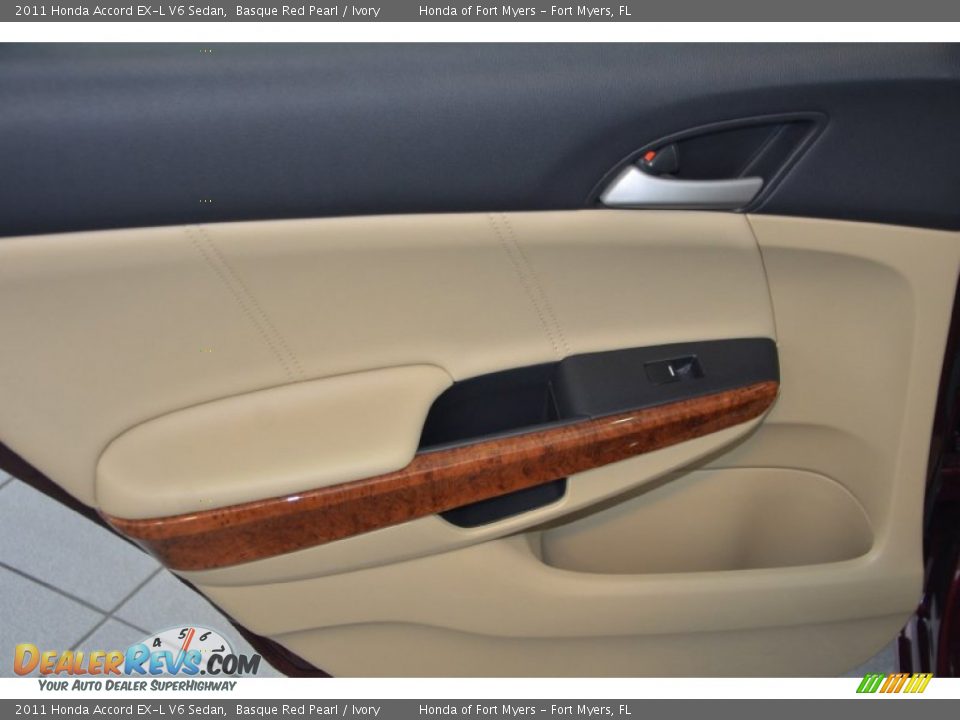 2011 Honda Accord EX-L V6 Sedan Basque Red Pearl / Ivory Photo #25