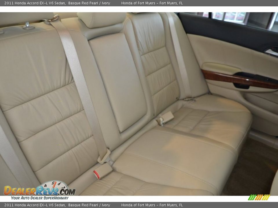 2011 Honda Accord EX-L V6 Sedan Basque Red Pearl / Ivory Photo #31