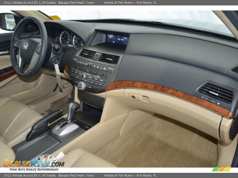 2011 Honda Accord EX-L V6 Sedan Basque Red Pearl / Ivory Photo #33