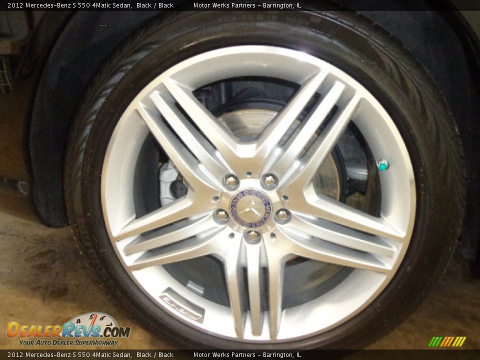2012 Mercedes-Benz S 550 4Matic Sedan Black / Black Photo #17