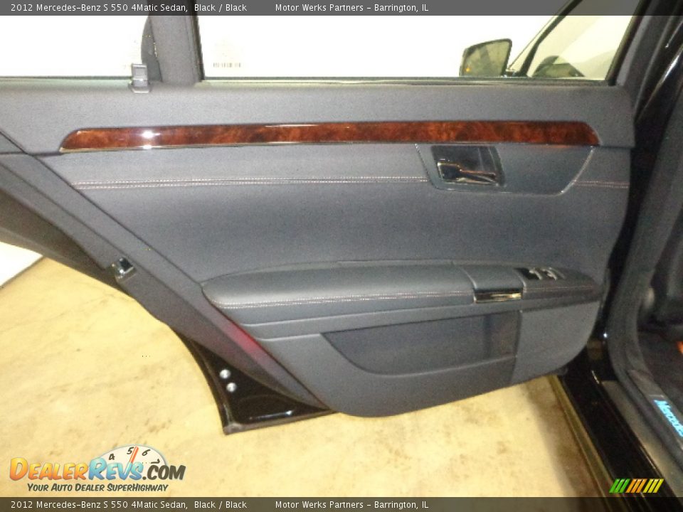 2012 Mercedes-Benz S 550 4Matic Sedan Black / Black Photo #27