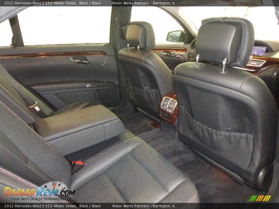 2012 Mercedes-Benz S 550 4Matic Sedan Black / Black Photo #30
