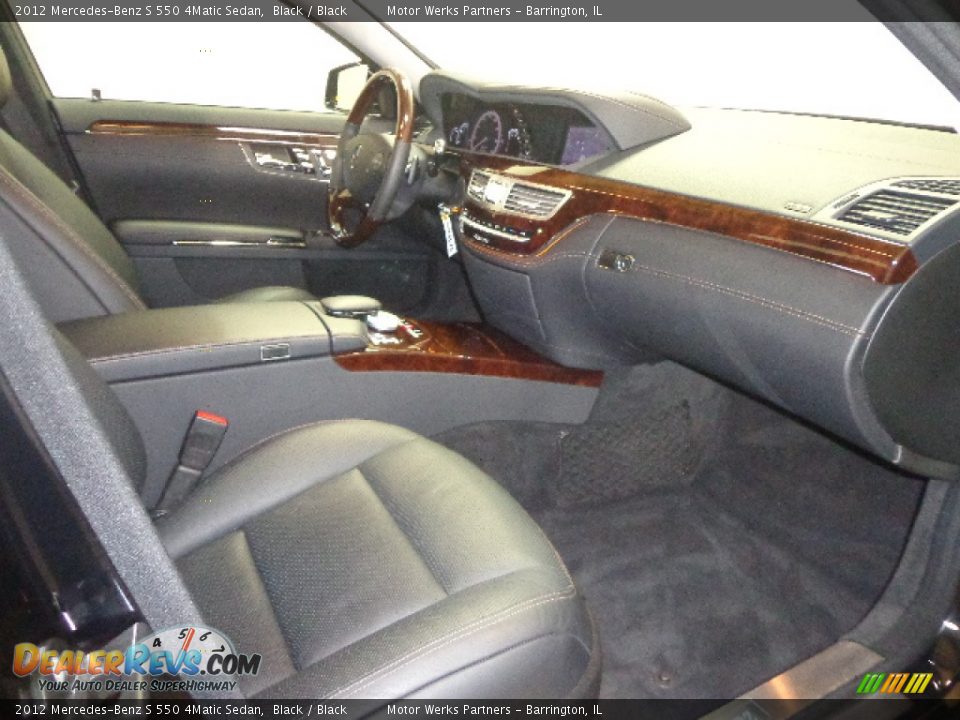 2012 Mercedes-Benz S 550 4Matic Sedan Black / Black Photo #31