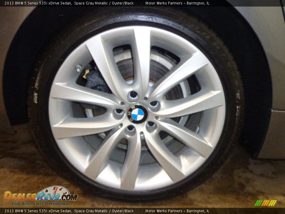2013 BMW 5 Series 535i xDrive Sedan Space Gray Metallic / Oyster/Black Photo #15