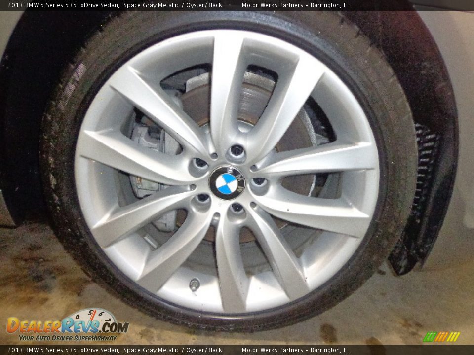 2013 BMW 5 Series 535i xDrive Sedan Space Gray Metallic / Oyster/Black Photo #16