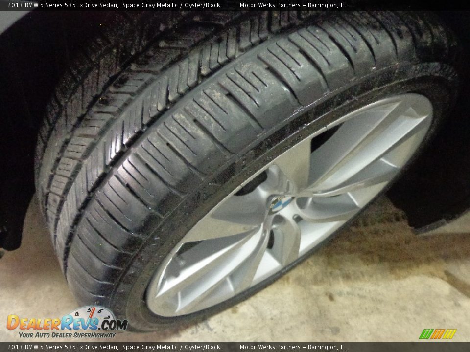 2013 BMW 5 Series 535i xDrive Sedan Space Gray Metallic / Oyster/Black Photo #20
