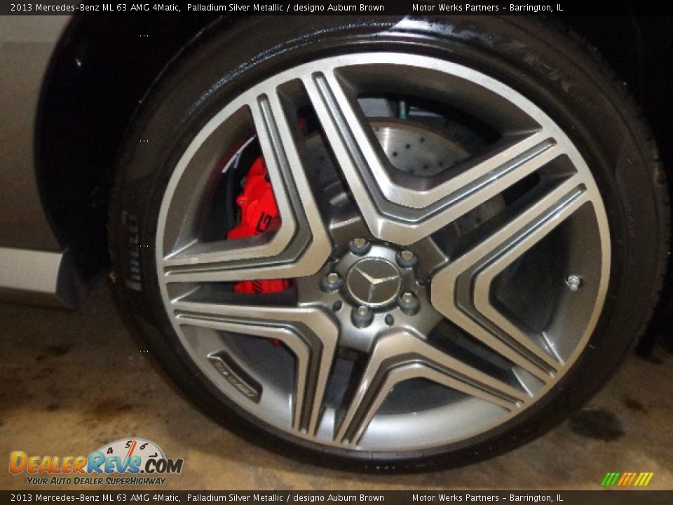 2013 Mercedes-Benz ML 63 AMG 4Matic Palladium Silver Metallic / designo Auburn Brown Photo #16
