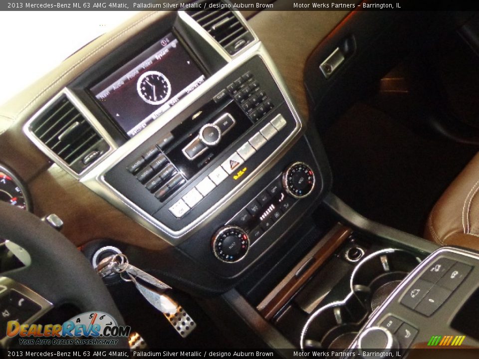 2013 Mercedes-Benz ML 63 AMG 4Matic Palladium Silver Metallic / designo Auburn Brown Photo #28