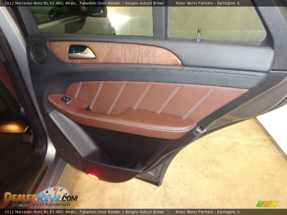 Door Panel of 2013 Mercedes-Benz ML 63 AMG 4Matic Photo #31
