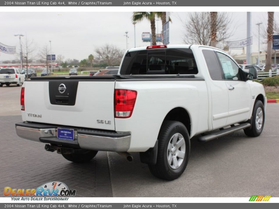 2004 Nissan Titan LE King Cab 4x4 White / Graphite/Titanium Photo #8