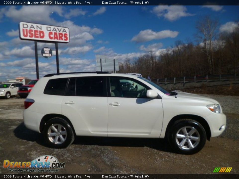 2009 Toyota Highlander V6 4WD Blizzard White Pearl / Ash Photo #7
