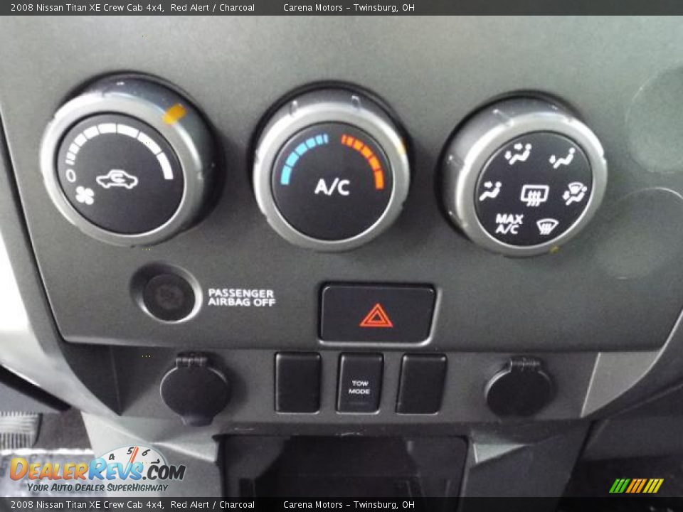 2008 Nissan Titan XE Crew Cab 4x4 Red Alert / Charcoal Photo #15