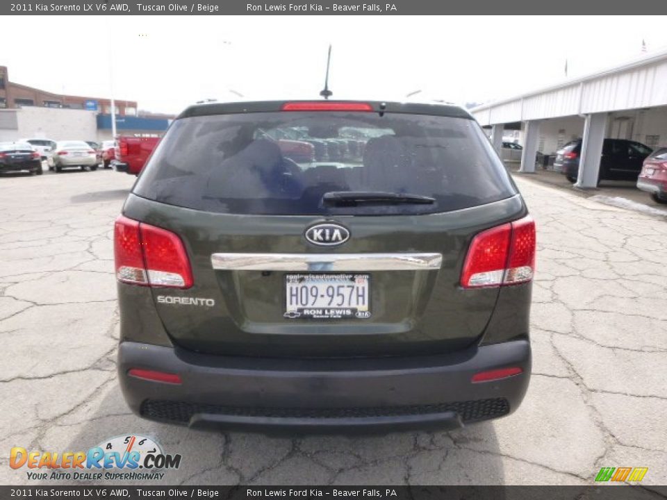 2011 Kia Sorento LX V6 AWD Tuscan Olive / Beige Photo #7