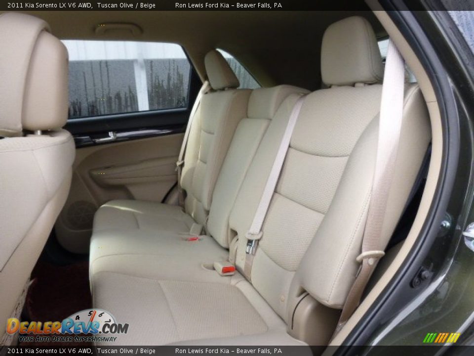 2011 Kia Sorento LX V6 AWD Tuscan Olive / Beige Photo #11