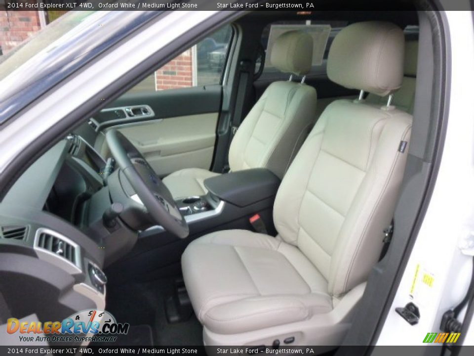 2014 Ford Explorer XLT 4WD Oxford White / Medium Light Stone Photo #9